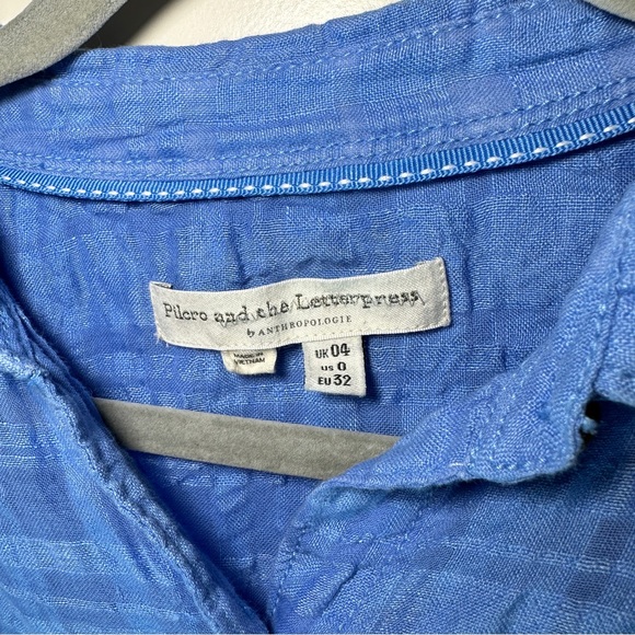 Anthropologie Pilcro and the Letterpress Blue Linen Button Down Top. Size 0. - Picture 3 of 11